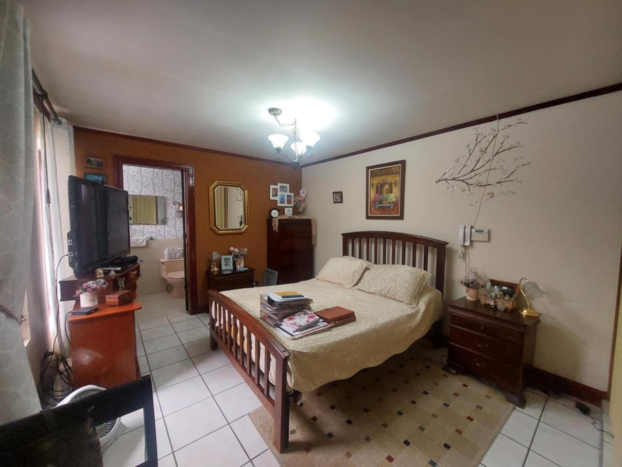 Casa en Tibás en venta, una planta, hermosos acabados, SCA-67 — imagen 8