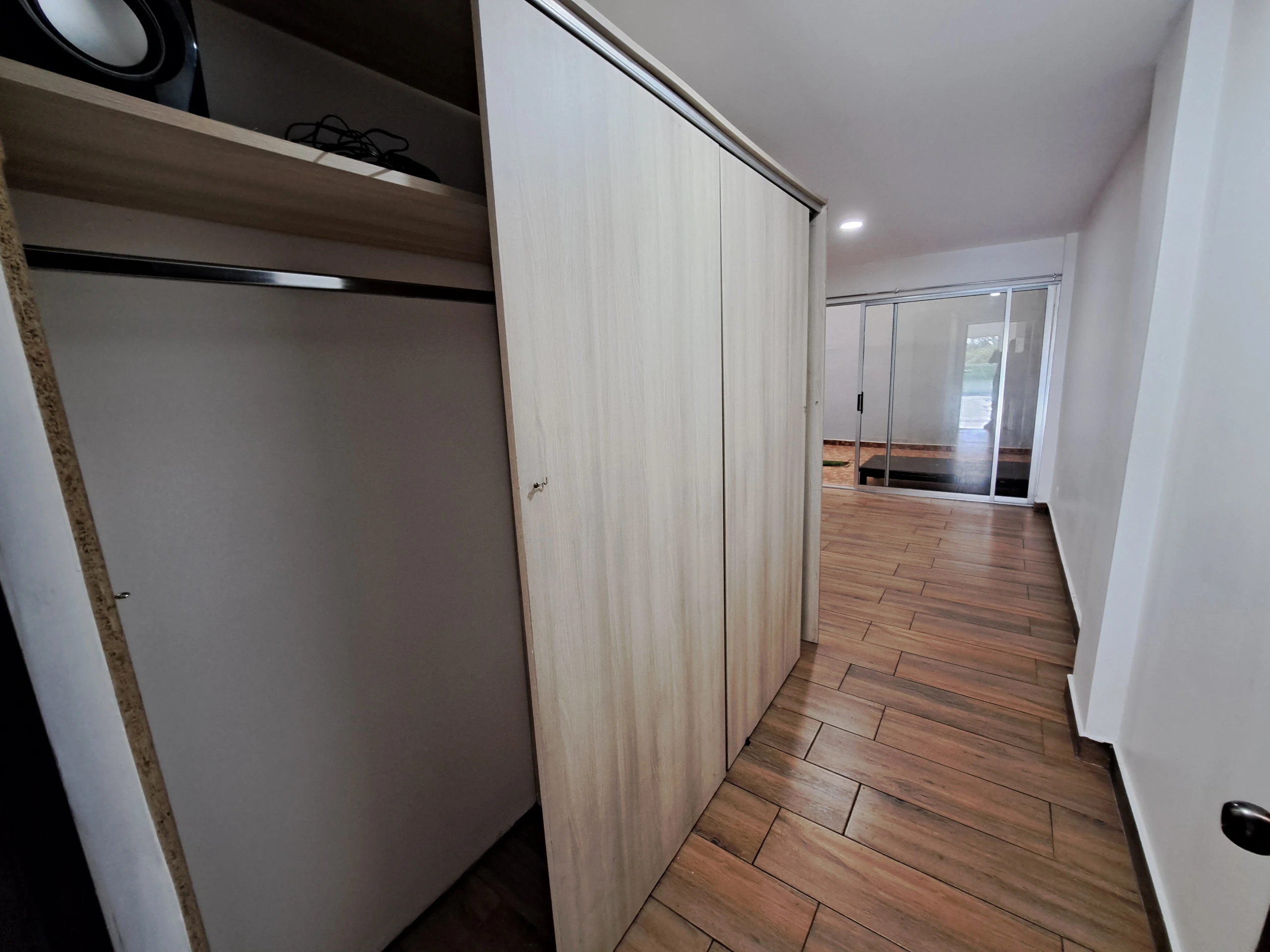 Apartamento en Granadilla, espacios amplios, 2 parqueos, seguridad SA-219 — imagen 10