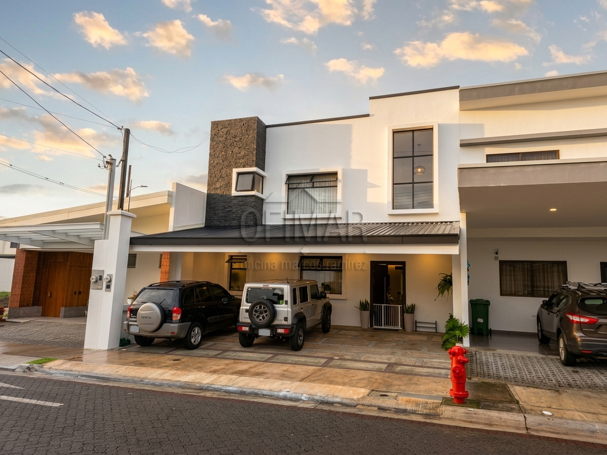 Casa en Tres Ríos, hermosos acabados, condominio privado SCA-92
