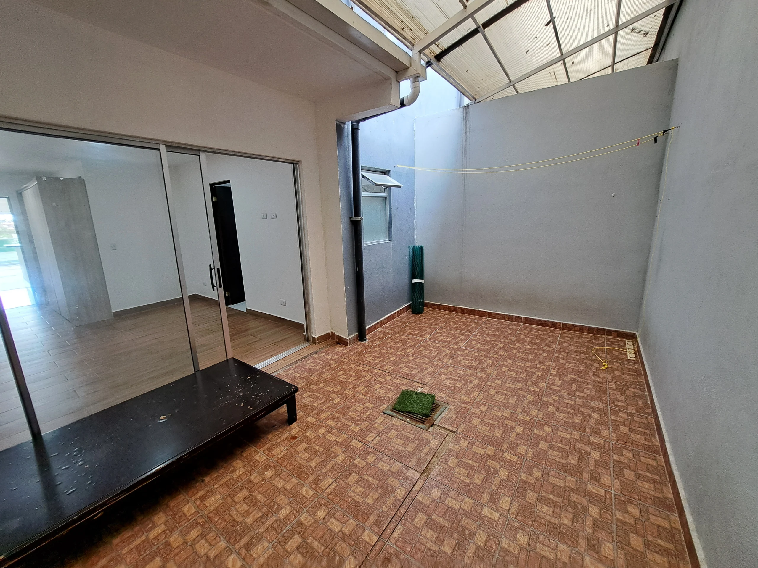 Apartamento en Granadilla, espacios amplios, 2 parqueos, seguridad SA-219 — imagen 13