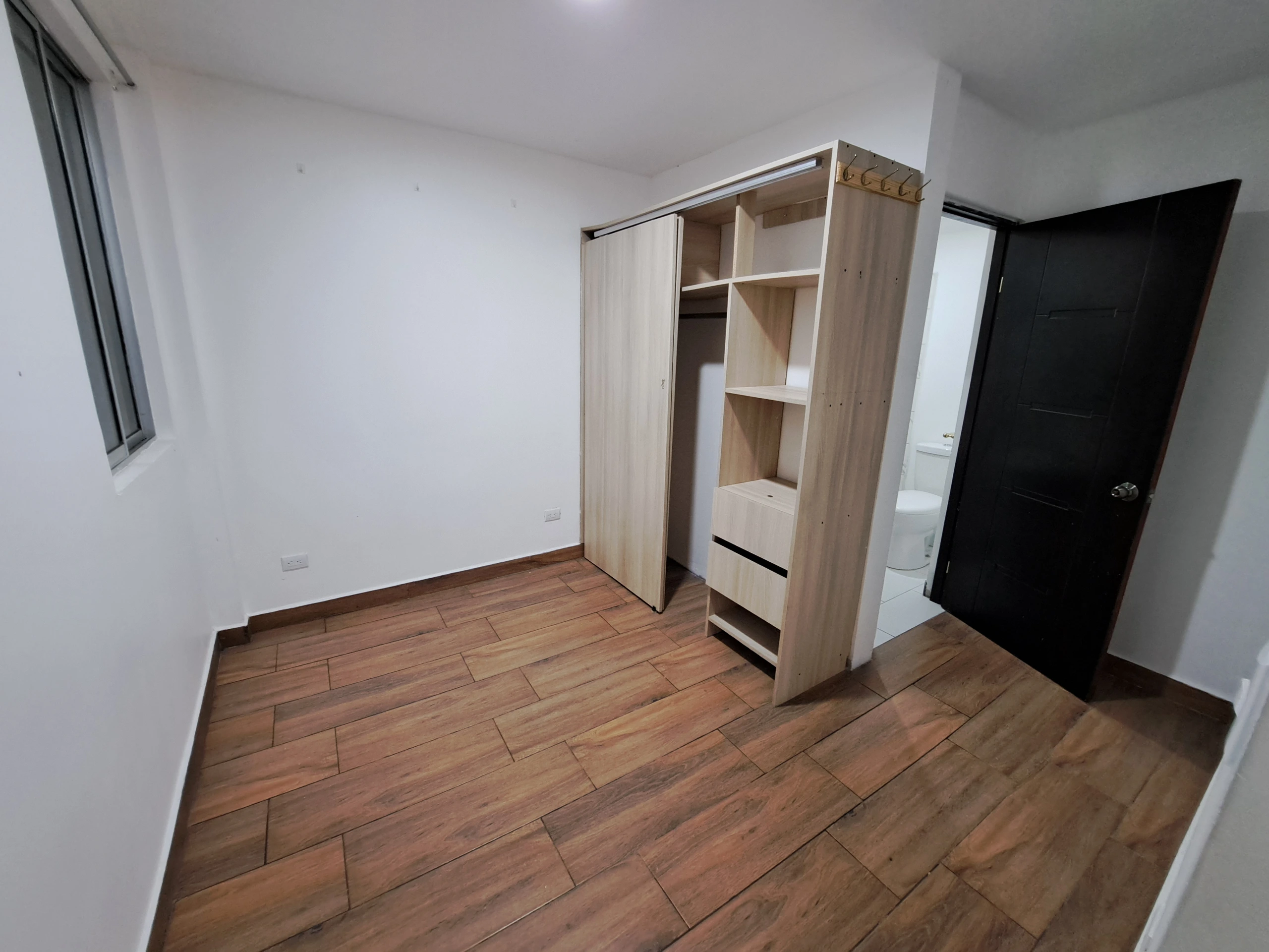 Apartamento en Granadilla, espacios amplios, 2 parqueos, seguridad SA-219 — imagen 8