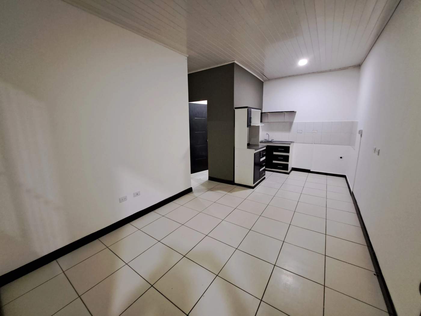 Apartamento en Granadilla en alquiler, servicios incluidos, pet friendly, SA-28 — imagen 1