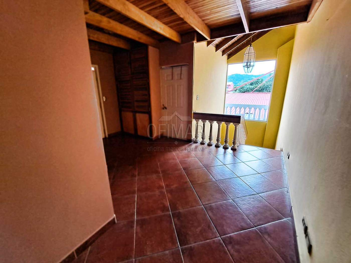 Apartamento en Desamparados en alquiler, muy espacioso, calle privada, 3 pisos SA-157 — imagen 9