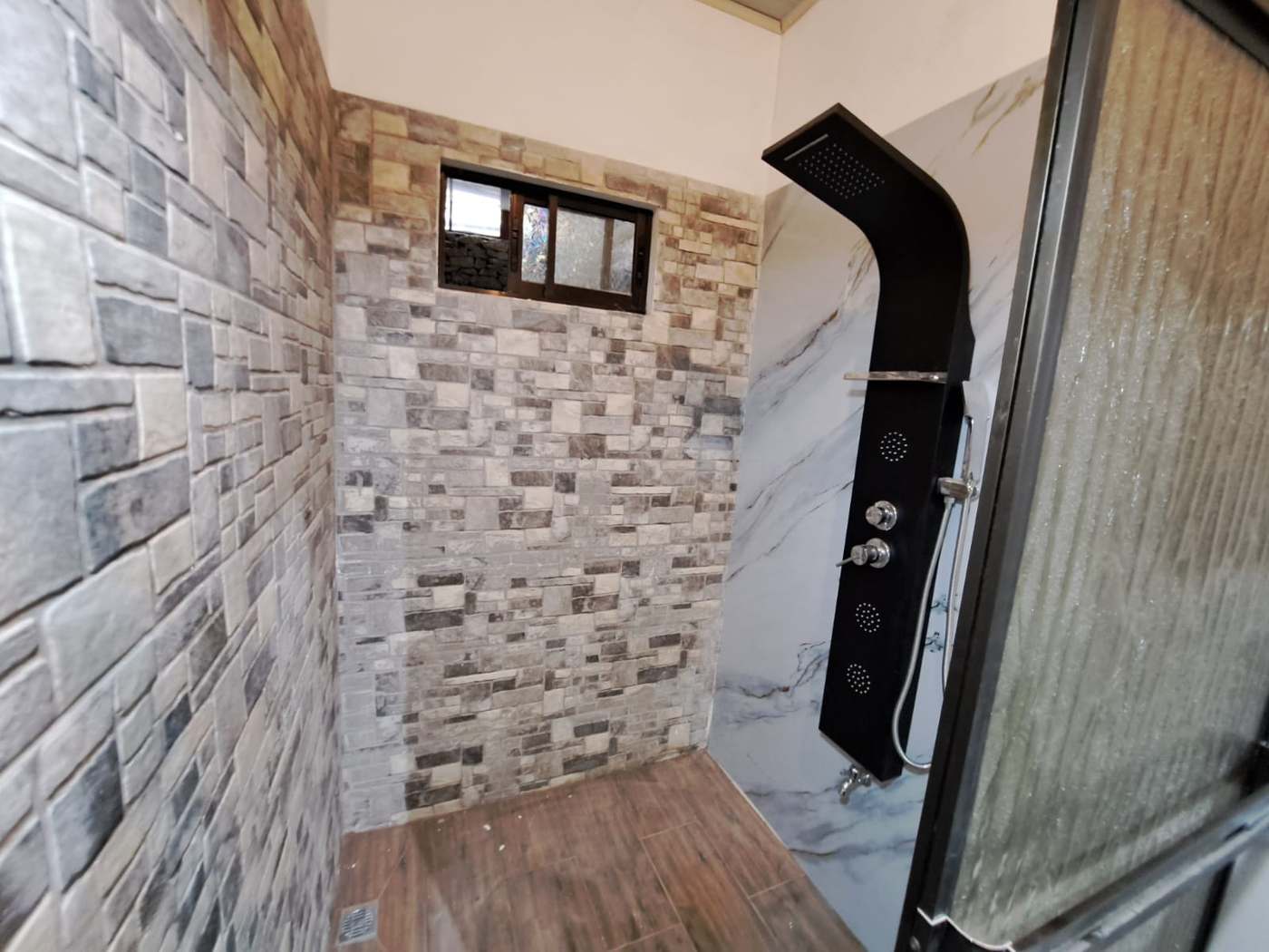 Apartamento en Tres Ríos, San Diego en alquiler, propiedad muy segura, lindos acabados SA-227 — imagen 5