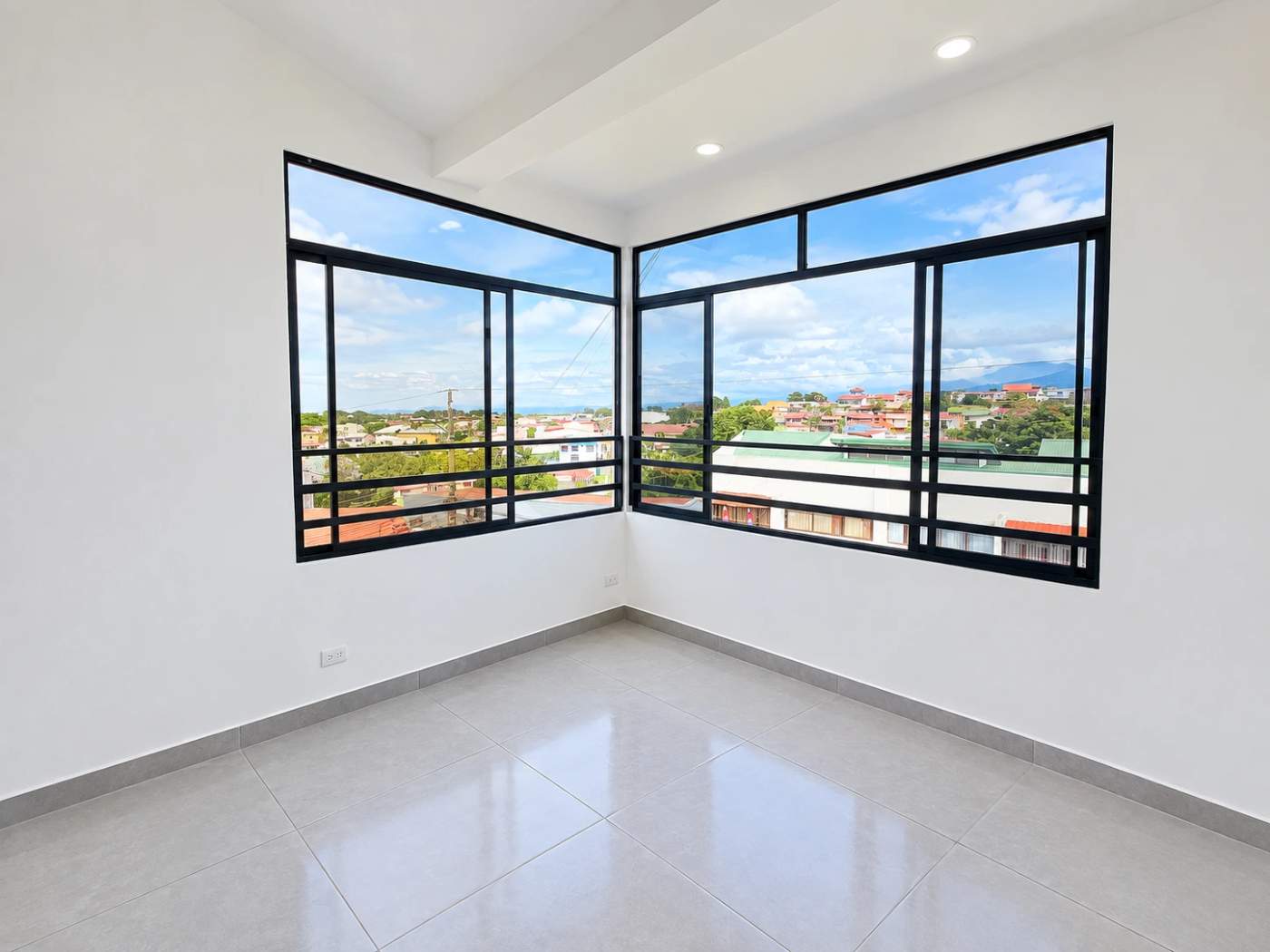 Apartamento en Moravia en alquiler, acabados de lujo, vistas hermosas al valle central SA-200 — imagen 5