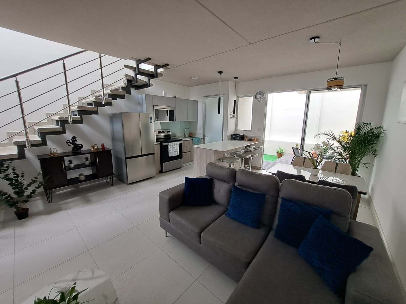Casa en San Pedro en alquiler, totalmente amueblada, en condominio Bhora SCA-138 — imagen 1