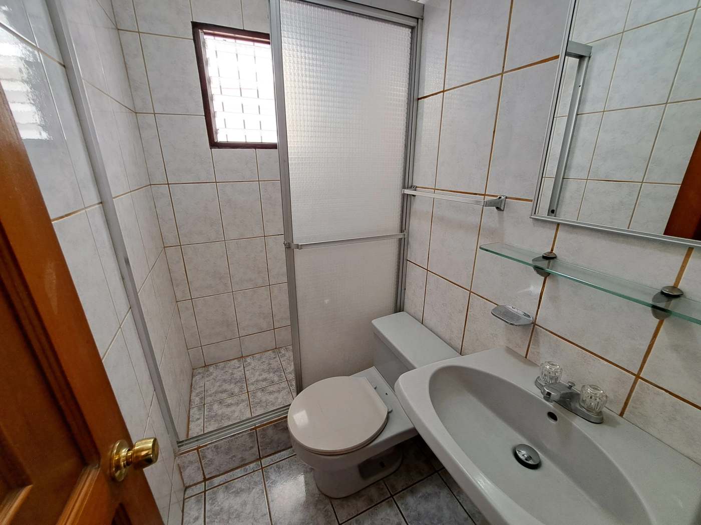 Apartamento en Uruca en Alquiler, primera planta, control de ingreso, patio SA-73 — imagen 8