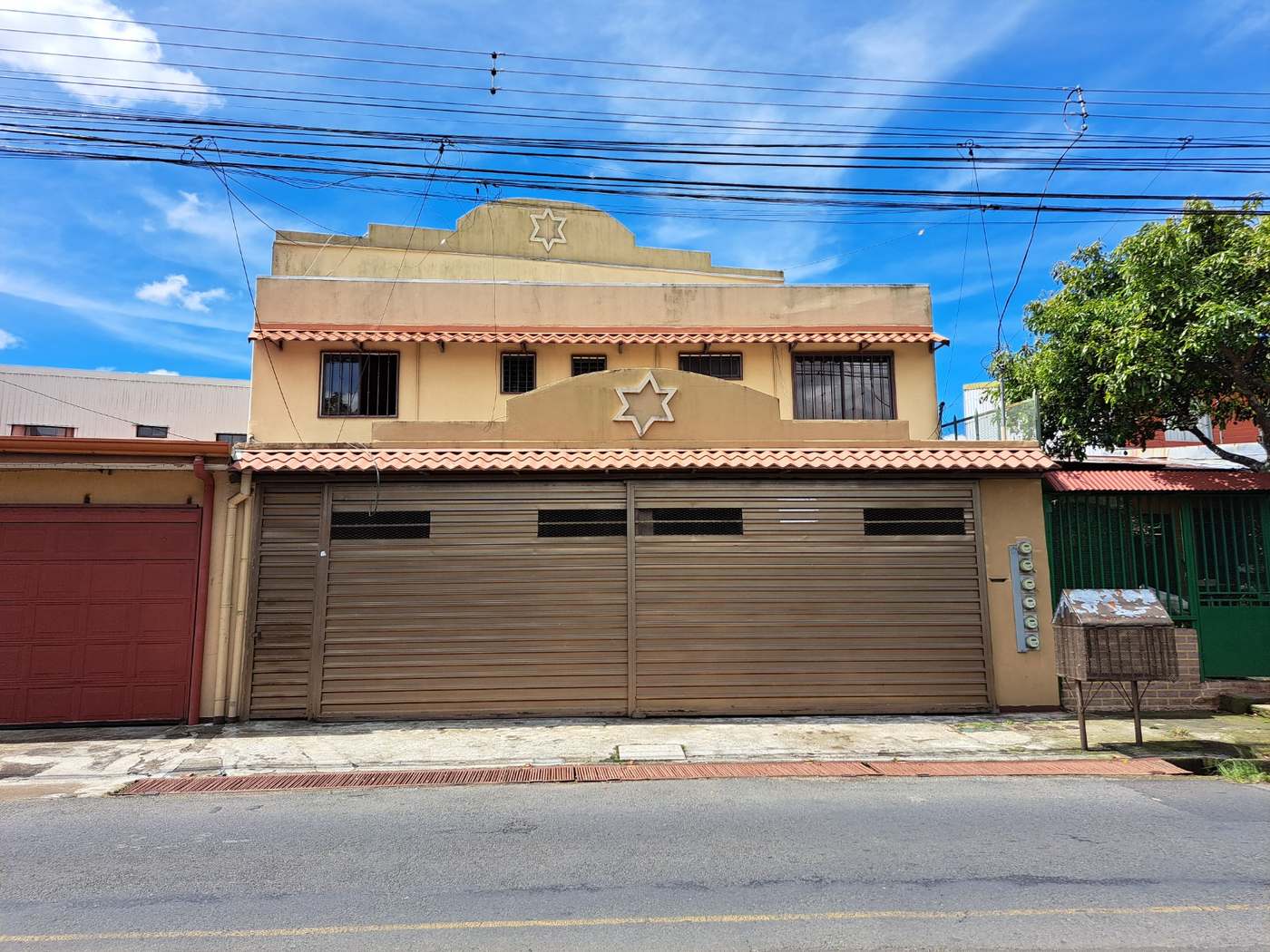Edificio en Moravia en venta, 10 apartamentos, buen mantenimiento SVE-26 — imagen 1