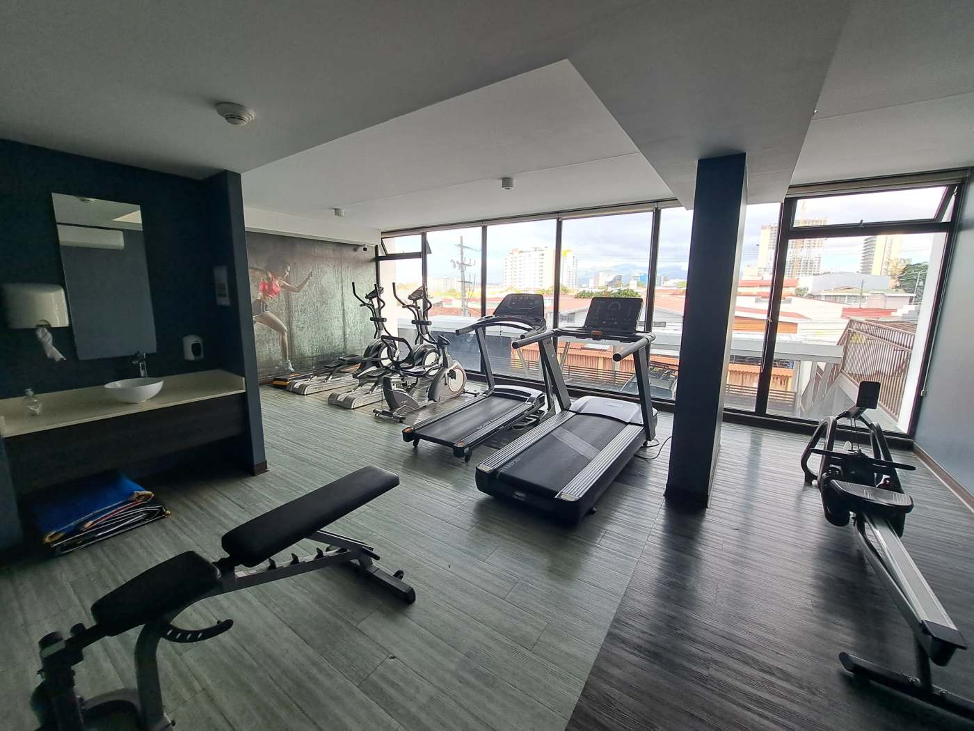 Apartamento en Sabana en alquiler, en Torre Rohrmoser, seguridad, amenidades SA-229 — imagen 5