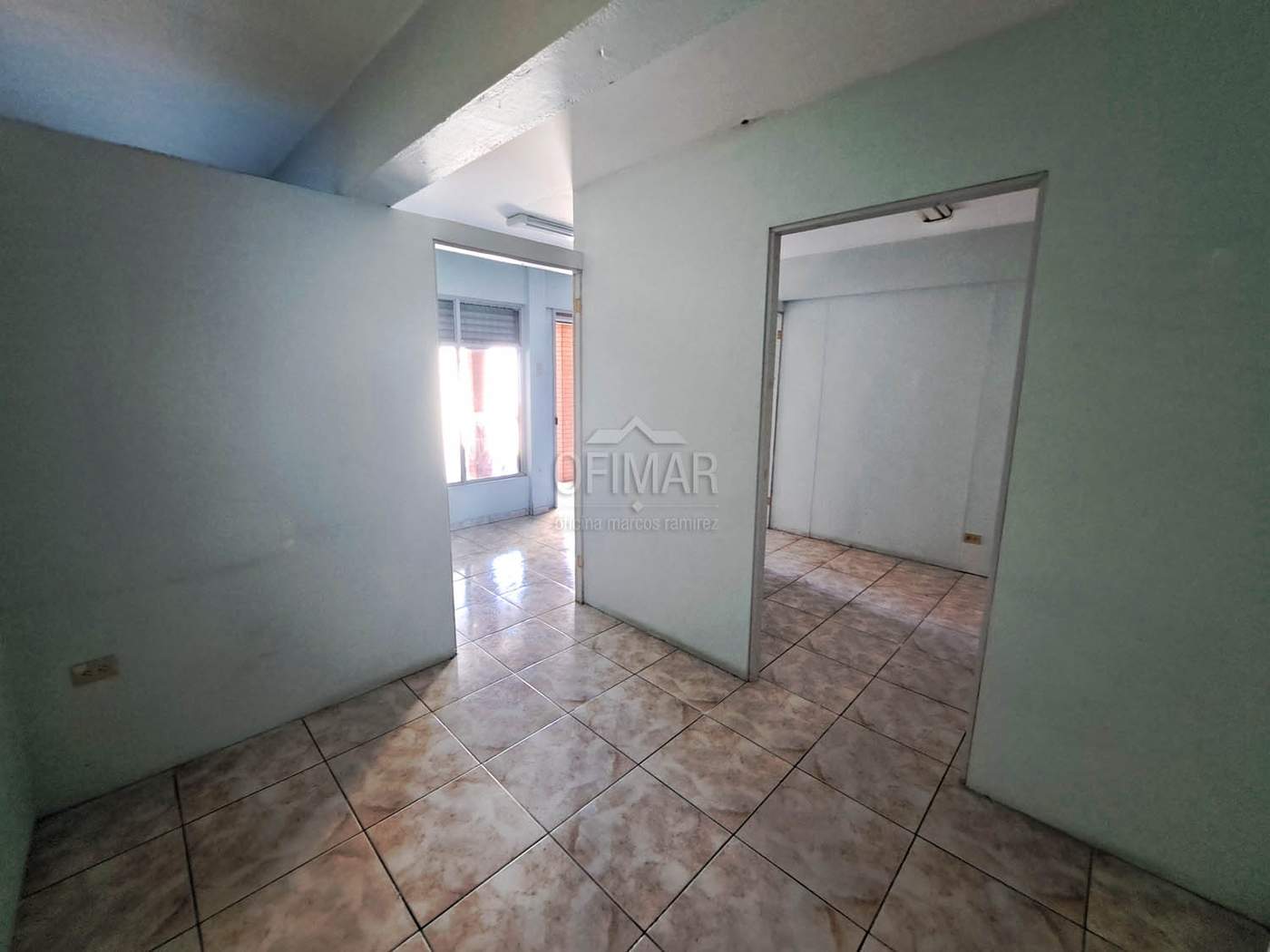Local en Tres Ríos en alquiler, en centro comercial, excelente precio SL-115 — imagen 9