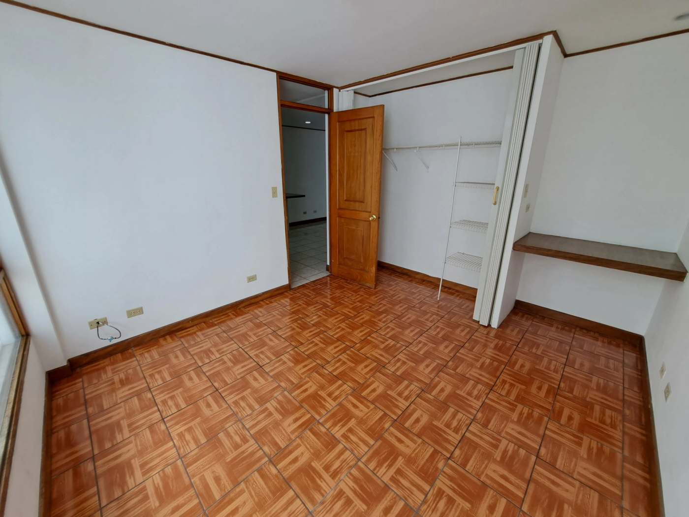 Apartamento en Uruca en Alquiler, primera planta, control de ingreso, patio SA-73 — imagen 12