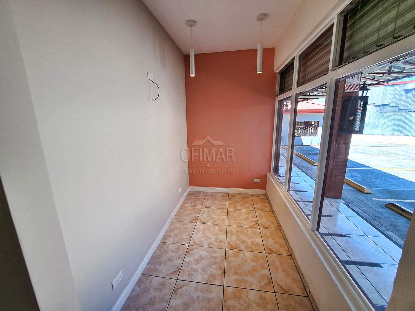 Local en Tres Ríos en alquiler, en centro comercial, excelente precio SL-115 — imagen 14