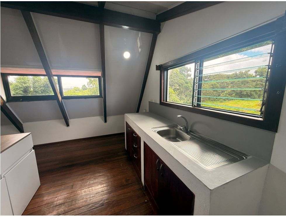 Apartamento en Sabanilla en alquiler, tipo estudio, todos los servicios incluidos SA-115 — imagen 6