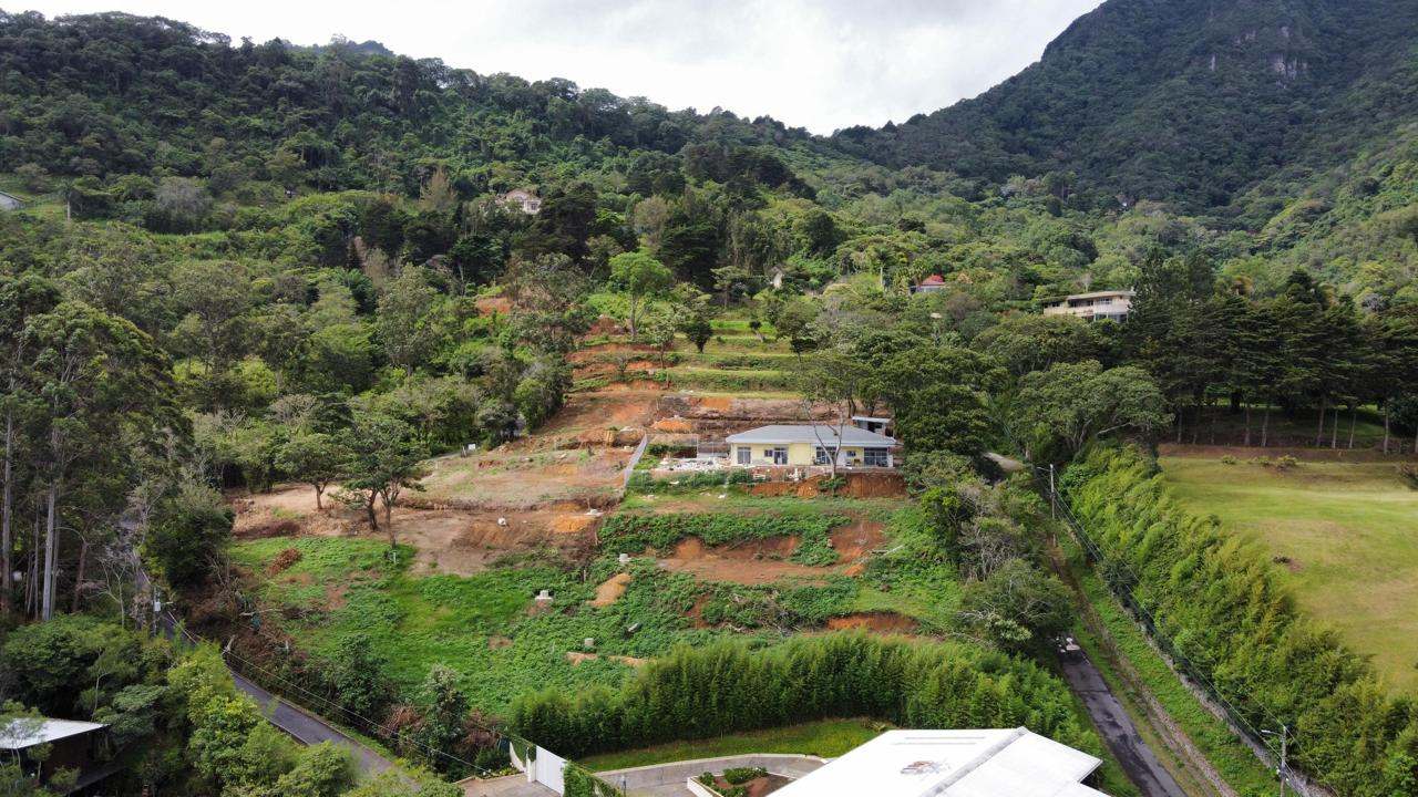Lotes en Escazú en venta, vista impresionantes, mucha naturaleza GA-01 — imagen 2