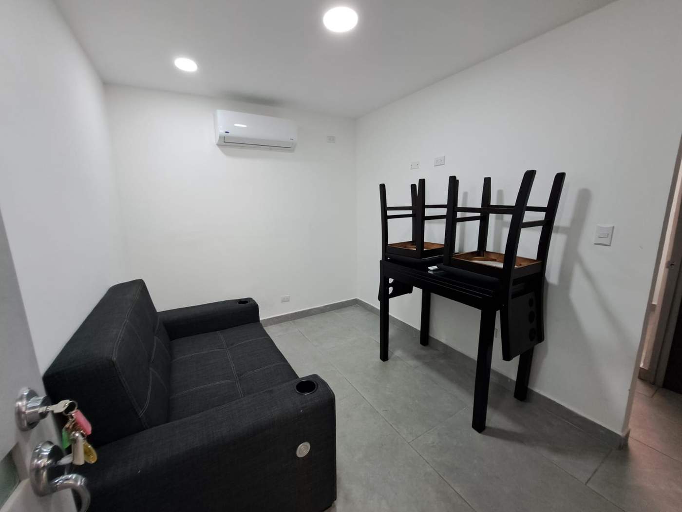 Apartamento en Moravia en alquiler, acabados de lujo, amueblado SA-200 — imagen 9