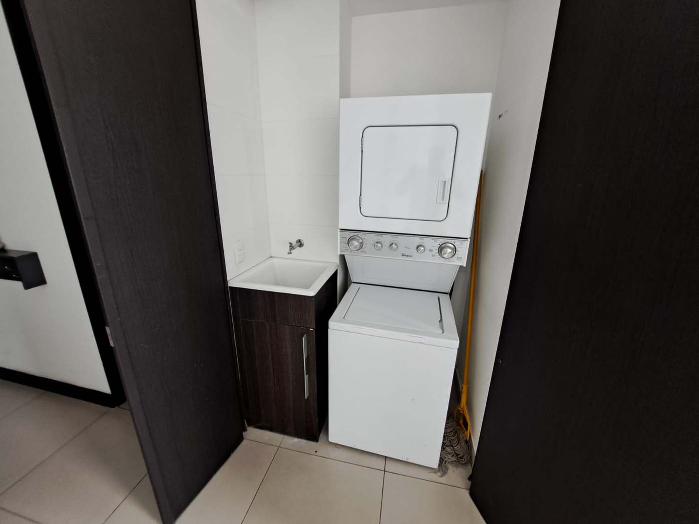 Apartamento en Sabana en alquiler, en Torre Rohrmoser, seguridad, amenidades SA-229 — imagen 9