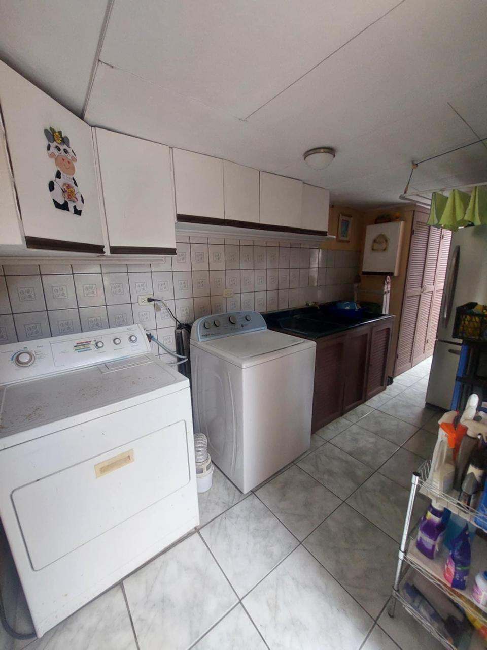 Casa en Tibás en venta, una planta, hermosos acabados, SVC-67 — imagen 8