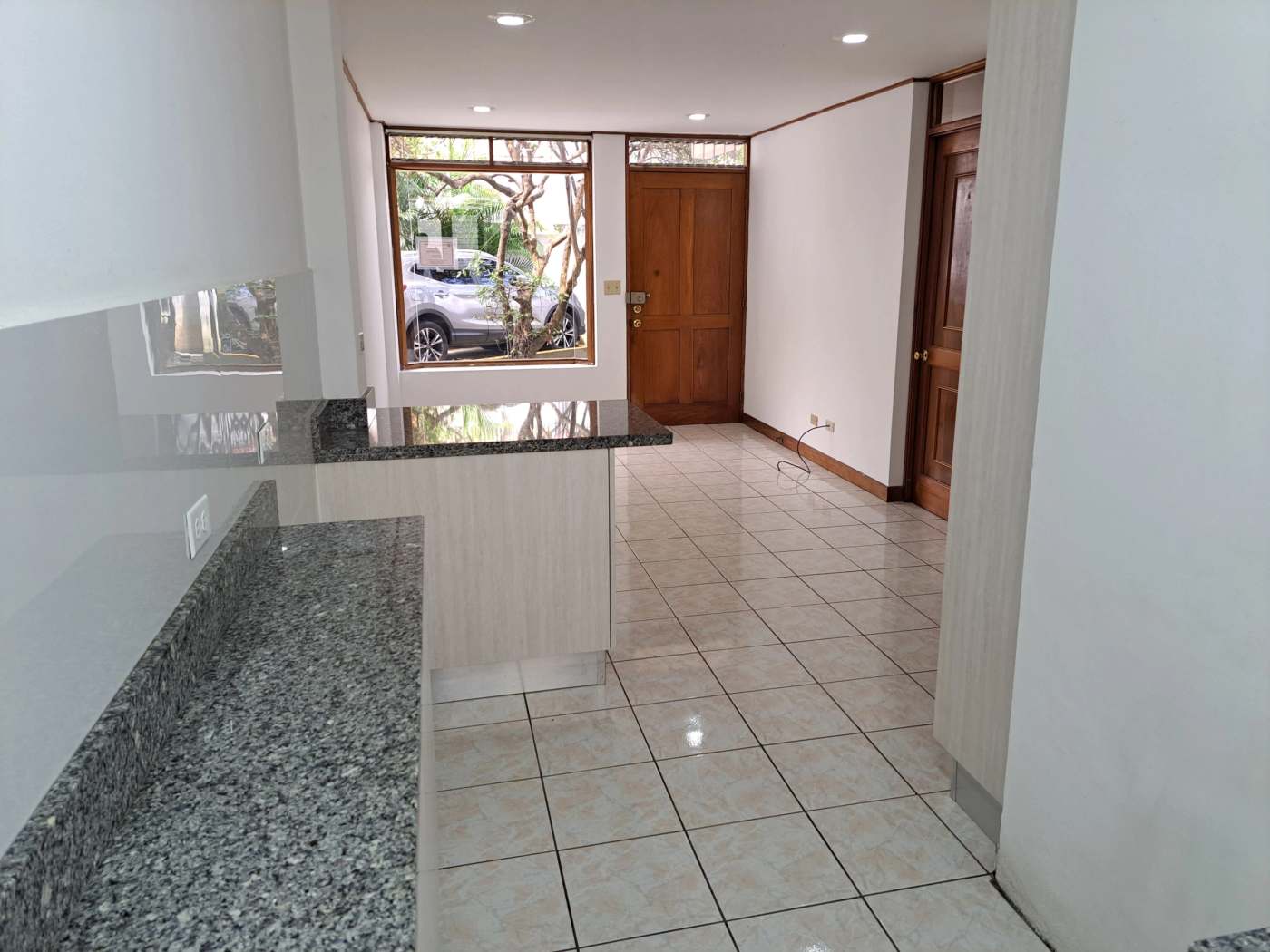 Apartamento en Uruca en Alquiler, primera planta, control de ingreso, patio SA-73 — imagen 6